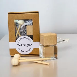 Coastal Candle Co.: Car Vent Clip Air Freshener - Seaside Teakwood